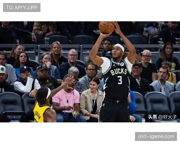 步行者球迷热情高涨,主场氛围燃爆全场 步行者球迷热情高涨,主场氛围燃爆全场