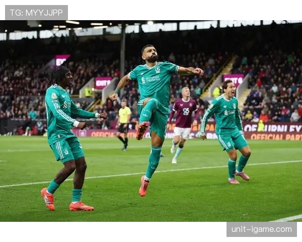 德甲夏窗开启，黑马球队引援计划曝光引热议