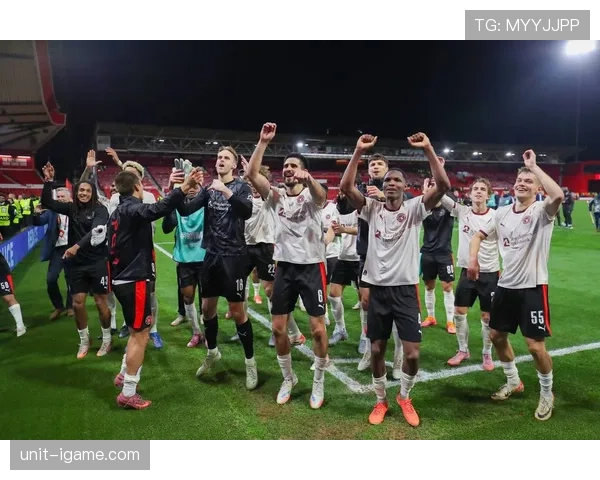 南美足球盛宴升温，新豪门组合挑战传统强队引关注