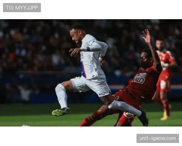 布雷斯特关键战全力以赴,稳健发挥斩获赛季重大胜利 布雷斯特关键战全力以赴,稳健发挥斩获赛季重大胜利