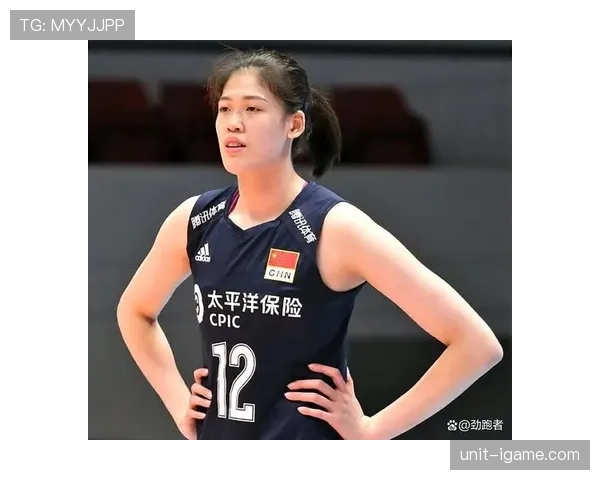 李盈莹训练完直接拎爱马仕去吃米其林，这日子谁顶得住啊